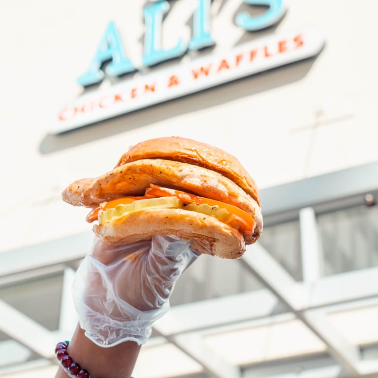 Delicious Chicken Sandwiches: A Southern Specialty
